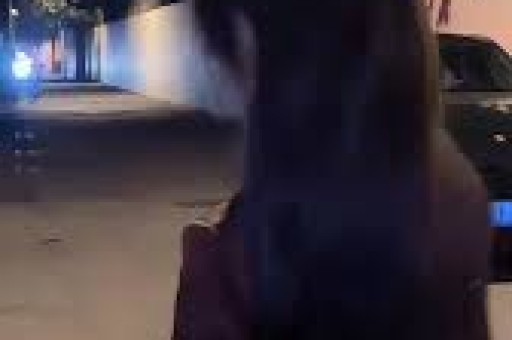 优思益塌房始末：明星集体道歉背后假洋牌与代工厂的真相