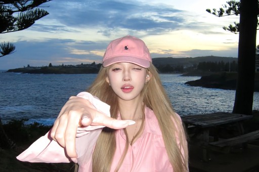 与辉同行销售超千万网红产品“翻车”！海外注册地竟是汽修厂策划：没有故事“就编嘛”