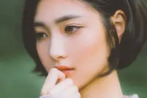 1天4瓜！离婚、全网被封禁、被逼发身体私密照、韩红最让人意外