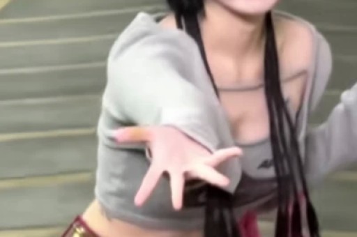 画面不堪入目！百万粉丝女网红被捕36部污秽视频藏儿童学习机里