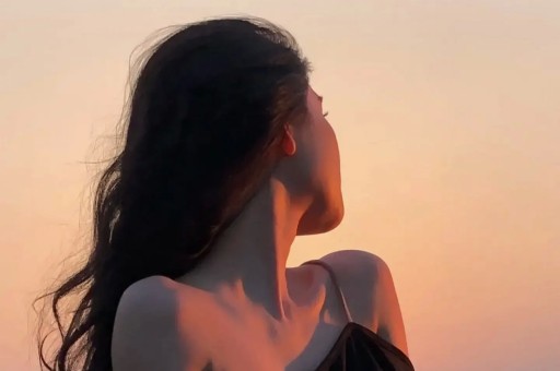 大尺度！打假网红出轨女粉丝照片曝光聊天记录不雅举报信实锤